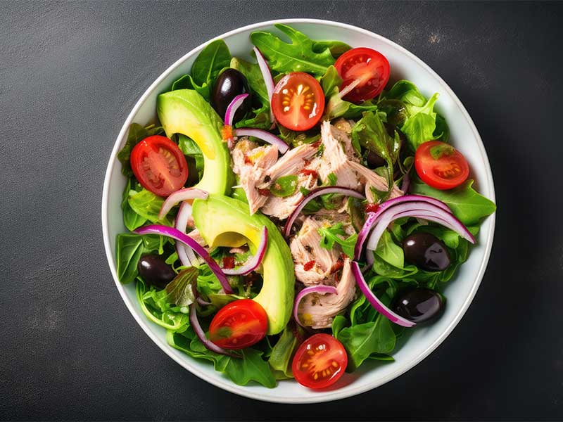 Wellness-Snacks: Salate Fitness-Salat als Snack für den Wellness-Tag